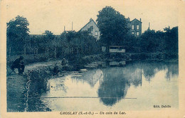 Groslay * Un Coin Du Lac Du Village * Pêche à La Ligne Pêcheur - Groslay