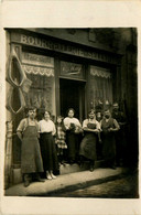 Dourdan * Carte Photo * Devanture Façade Bourrellerie Sellerie E. MAF ? * Commerce Magasin * 1917 - Dourdan