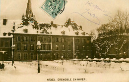 Grenoble * Carte Photo * La Ville En Hiver * La Mairie ? - Grenoble