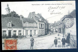 Cpa Du 62  Guines La Rue De L' église Et Tour De L' Horloge   SPT21-07 - Guines