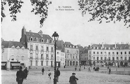 Vannes. La Place Gambetta. - Vannes