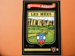 LES MEES  ( 04 ) Carte Des Villes Et Provinces De FRANCE - Blason ADHESIF - Other Municipalities