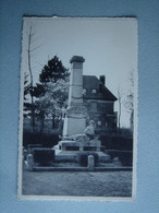 Estaimpuis - Monument Aux Morts Place Des Combattants - Estaimpuis