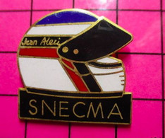 1214c Pin's Pins / Beau Et Rare / THEME : SPORTS / F1 FORMULE 1 SNECMA CASQUE JEAN ALESI - Automobile - F1