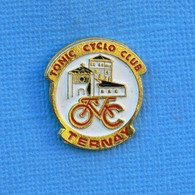 PIN'S //  ** TONIC CYCLO CLUB / TERNAY ** - Cyclisme