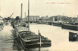 Nancy * Un Bassin Du Canal * Péniche Batellerie * Cheminée Usine - Nancy