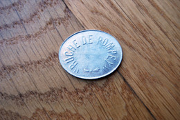 Jeton De Nécessité - Ruche De Pompey Meurthe Et Moselle  2 Litres De Vin - Monedas / De Necesidad