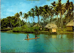 (3 A 9) Fiji Island (posted To New Zealand With Fiji Stamp In 1979) Village Scene - Fidji