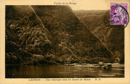 Laifour * Une Remorque Sous Les Dames De Meuse * Péniche Batellerie - Autres & Non Classés