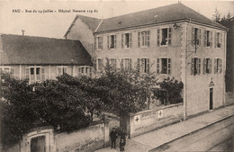 Pau * La Rue Du 14 Juillet * Hôpital Militaire Navarre 119 Bis - Pau