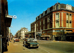 Arras * La Grand Rue  * Automobile Voiture Ancienne PEUGEOT - Arras