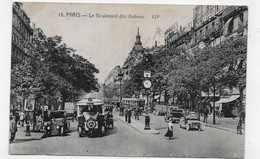 (RECTO / VERSO) PARIS EN 1923 - N° 13  LE BOULEVARD DES ITALIENS AVEC VIEILLES VOITURES ET BUS MERCEDES - CPA - Nahverkehr, Oberirdisch