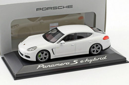 Porsche Panamera S Gen II E-hybrid (2014) Blanc 1/43 Minichamps - Minichamps