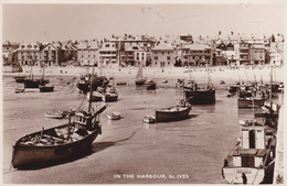 ST IVES - IN THE HARBOUR - St.Ives