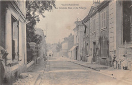 92-VAUCRESSON- LA GRANDE RUE ET LA MAIRIE - Vaucresson