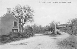 PONT-d'OUILLY - Carrefour Des Routes De Falaise - La Croix - Pont D'Ouilly