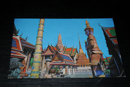 33052-                THAILAND, BANGKOK, INSIDE OF THE EMERALD BUDDHA TEMPLE - Thaïlande