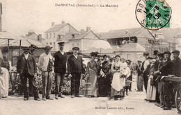 CPA De DARNETAL - Le Marché. - Darnétal