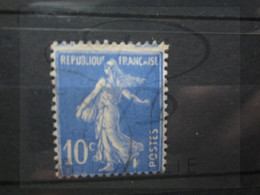 VEND BEAU TIMBRE DE FRANCE N° 279 , PIQUAGE DECALE !!! - Gebruikt