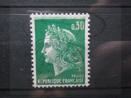 VEND BEAU TIMBRE DE FRANCE N° 1611 , MACULAGE EN HAUT !!! - Gebraucht