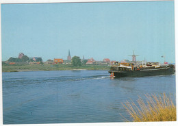 Wijk Bij Duurstede - Rivierpanorama - Binnenvaartschip - (Utrecht, Nederland) - Wijk Bij Duurstede