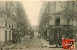 Angers * La Rue Voltaire * Tramway Tram * Commerce Magasin Grande Maison - Angers