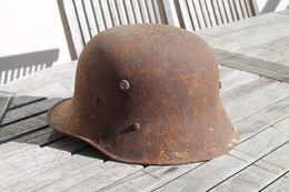 Casque Allemand Stalhelm 1ere Guerre Mondiale - Headpieces, Headdresses