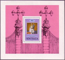 Antigua, 1978, Silver Jubilee Of Queen Elizabeth II, Royal, Coronation, MNH, Michel Block 36 - Sonstige & Ohne Zuordnung