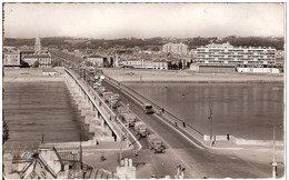 CPSM GIRONDE (33)   -   BORDEAUX   -    Pont De Pierre Vue Sur La Bastide   - PHOTO CONVOI MILITAIRE  1956 - Bordeaux