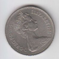 10 NEW PENCE 1975 - 2 Pence & 2 New Pence