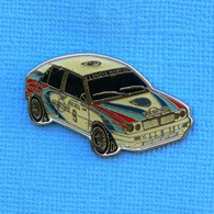 1 PIN'S //  ** LANCIA DELTA HF INTÉGRALE / MARTINI ** - Rally