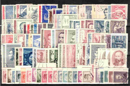 Tchécoslovaquie 1945-1951 Lot Avec Timbres Obliteré - Collections, Lots & Series