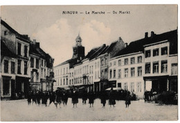 Ninove - Le Marché / De Markt - Ninove
