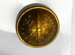 BOUTON / BUTTON UNIFORME ANCIEN - JUSTICE MILITAIRE - CLÉS / CLEF - D:15mm    (2202.14') - Botones