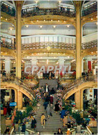 CPM Galeries Lafayette Le Plus Jeune Des Grands Magasins Bd Haussman Paris (pres De L'opera) L'escal - Lafayette