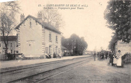 Saint-Martin-le-Beau        37        Intérieur De La Gare. Voyageurs Pour Tours       (voir Scan) - Autres & Non Classés