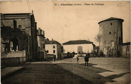 CPA AK CHARLIEU - Place De L'Abbaye (359816) - Charlieu