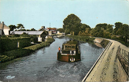 ATTIGNY LE CANAL ET LA SUCRERIE LA PENICHE VIRIUS SUR LE CANAL - Attigny