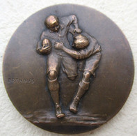 MEDAILLE RUGBY 1924-1925 ETOILE SPORTIVE MONTELIENNE MONTELIMAR SIGNEE BRENNUS - Rugby