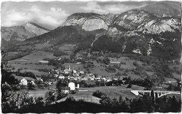 74 - Hte Haute Savoie - CPSM - MIEUSSY - Vue Générale Et Roche Pallud - Mieussy