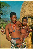 021021 - AFRIQUE DU SUD - A Zulu Mother And Child - Etnique Seins Nu Africain Zoulou - Afrique Du Sud