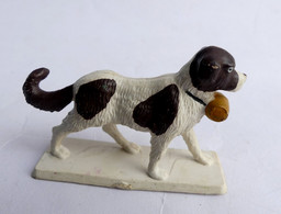 FIGURINE STARLUX CHIEN SAINT BERNARD 1968 - Starlux