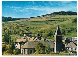 48 - LE BLEYMARD - Vue Générale - L'église - Le Village De Vacances - Ed. Cim Combier - Le Bleymard