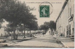SAINT LAURENT DE CAMOUSSET  AVENUE DES ROCHES - Saint-Laurent-de-Chamousset