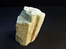 Beryl ( 5.5 X 3.5 X 4 Cm ) Villa Longa - Visue - Portugal - Minéraux