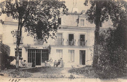 Saint-Symphorien          37         Pension De Famille  : Le Castel Fleuri     (voir Scan) - Other & Unclassified