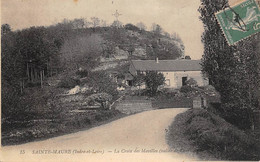 Sainte-Maure-de-Touraine        37       La  Croix Des Mavilles         (voir Scan) - Otros & Sin Clasificación