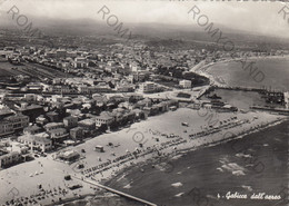 CARTOLINA  GABICCE MARE,PESARO,MARCHE,GABICCE DALL"AEREO,SPIAGGIA,MARE,SOLE,ESTATE,VACANZA,BELLA ITALIA,NON VIAGGIATA - Pesaro