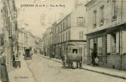 Gonesse * La Rue De Paris * Diligence * Restaurant * Débit De Tabac Tabacs - Gonesse
