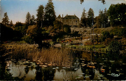 Charroux * Le Château De Rochemeau Sur La Charente - Charroux